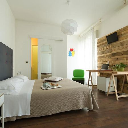Nice Hotel Μπιμπιόνε Δωμάτιο φωτογραφία