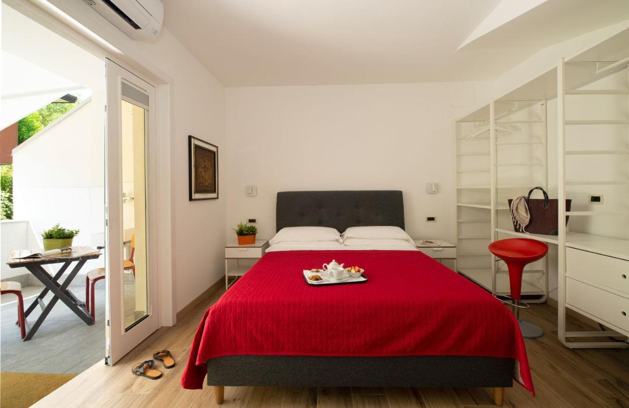 Nice Hotel Μπιμπιόνε Εξωτερικό φωτογραφία