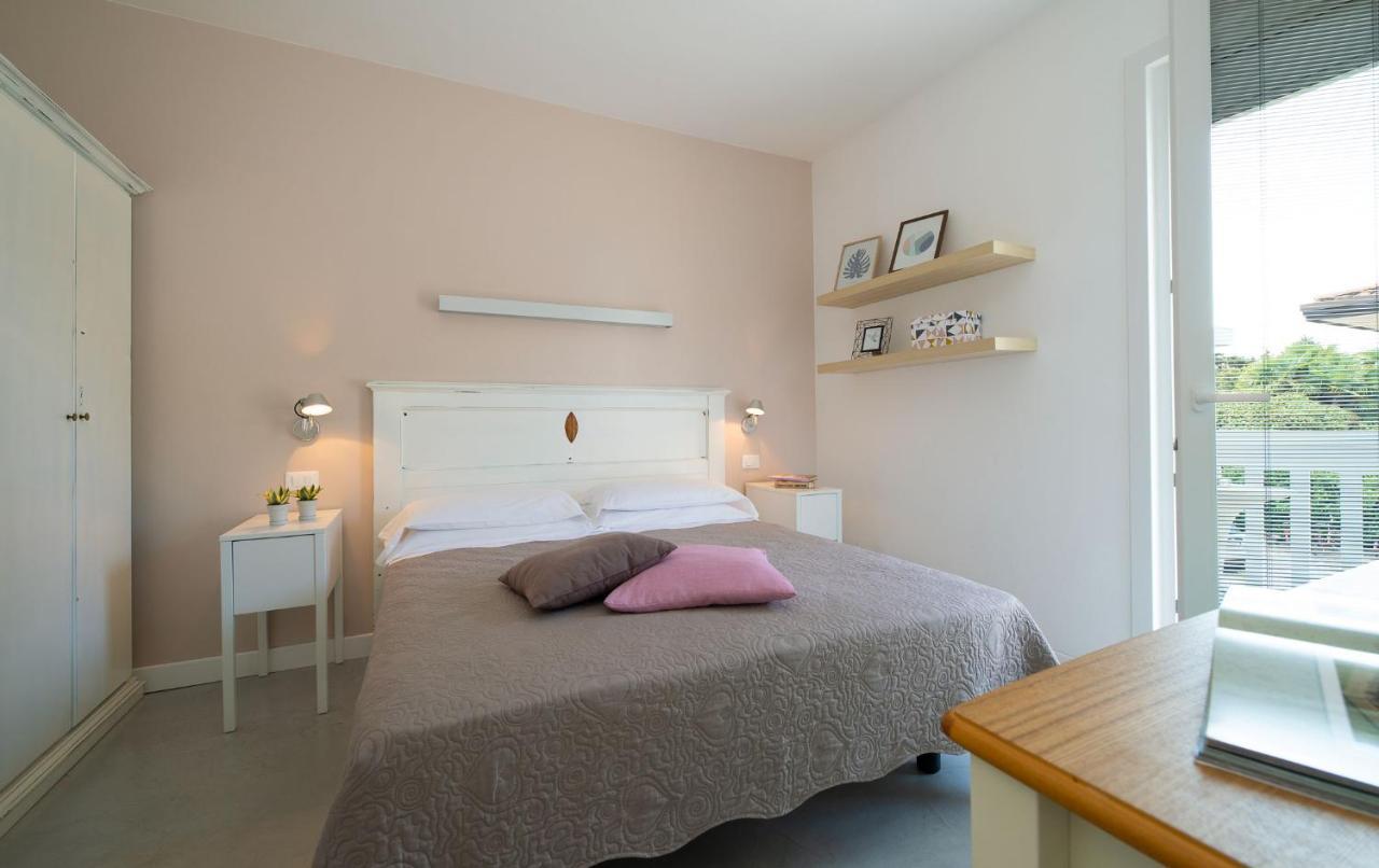 Nice Hotel Μπιμπιόνε Εξωτερικό φωτογραφία