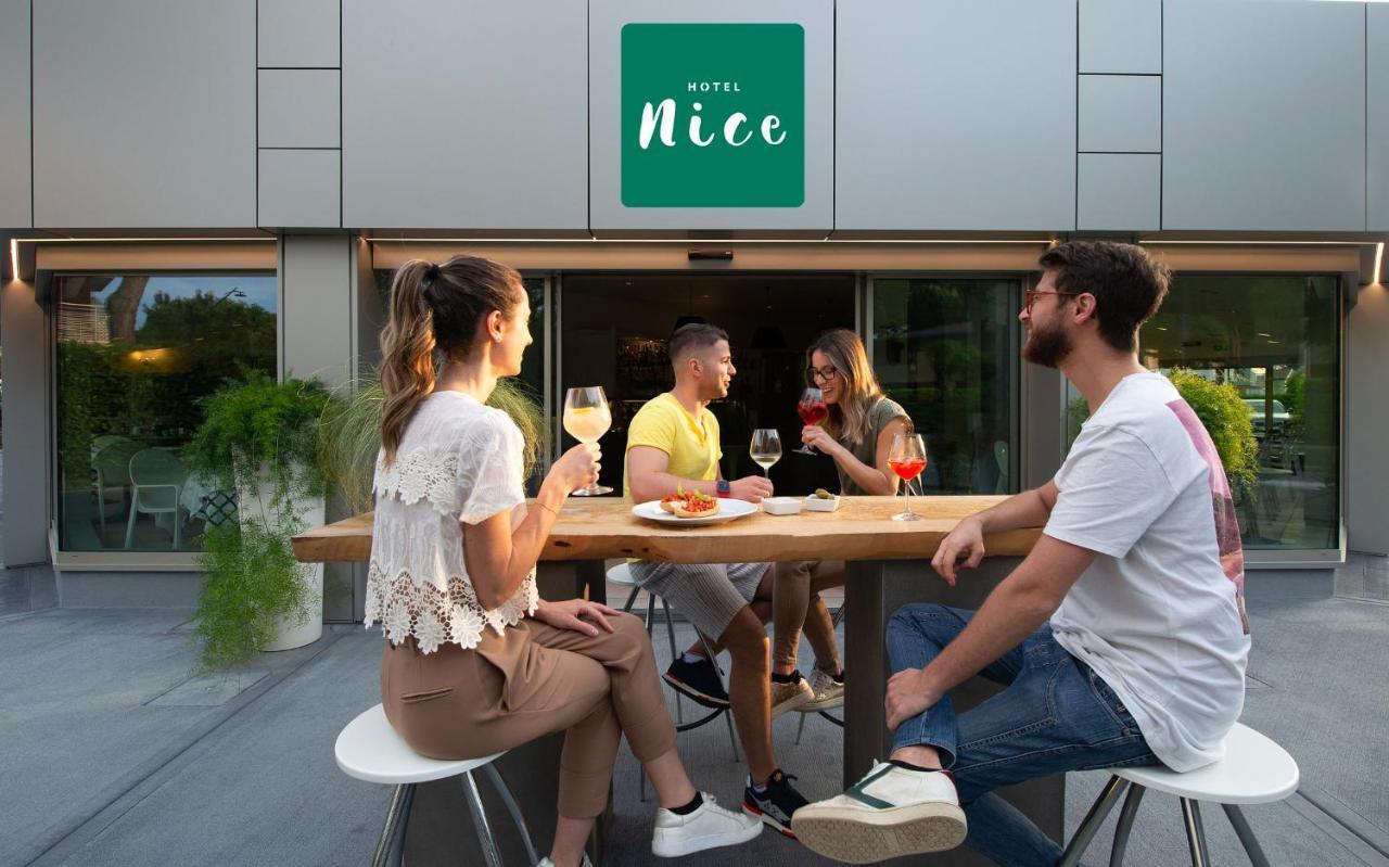 Nice Hotel Μπιμπιόνε Εξωτερικό φωτογραφία