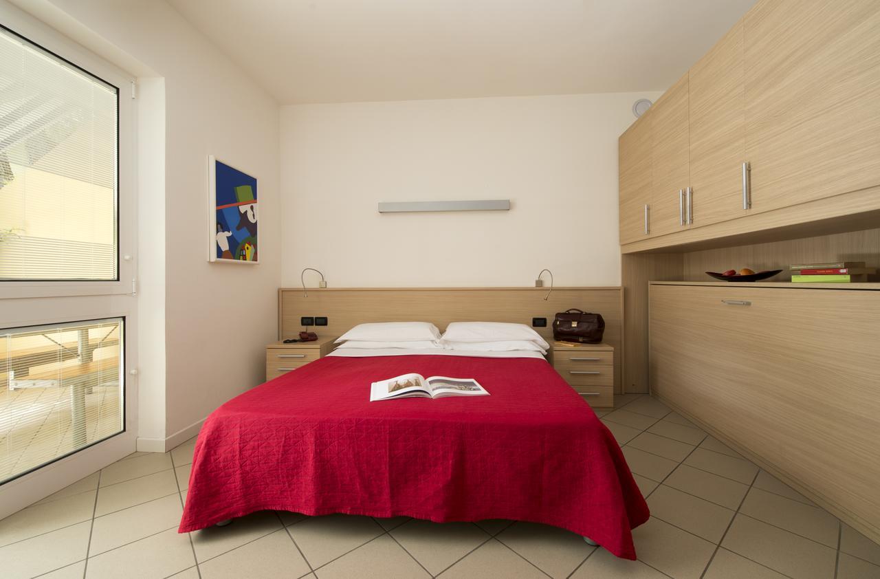 Nice Hotel Μπιμπιόνε Εξωτερικό φωτογραφία